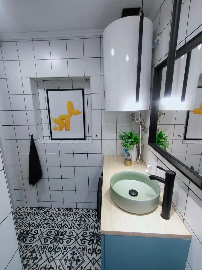 Lol Apartment Аликанте Екстериор снимка